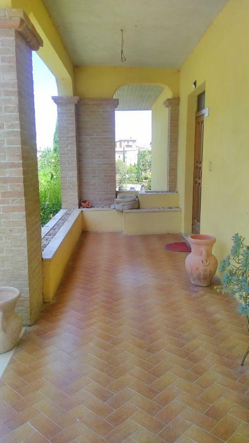 Ferienwohnung Il Girasole Castel Ritaldi Exterior foto