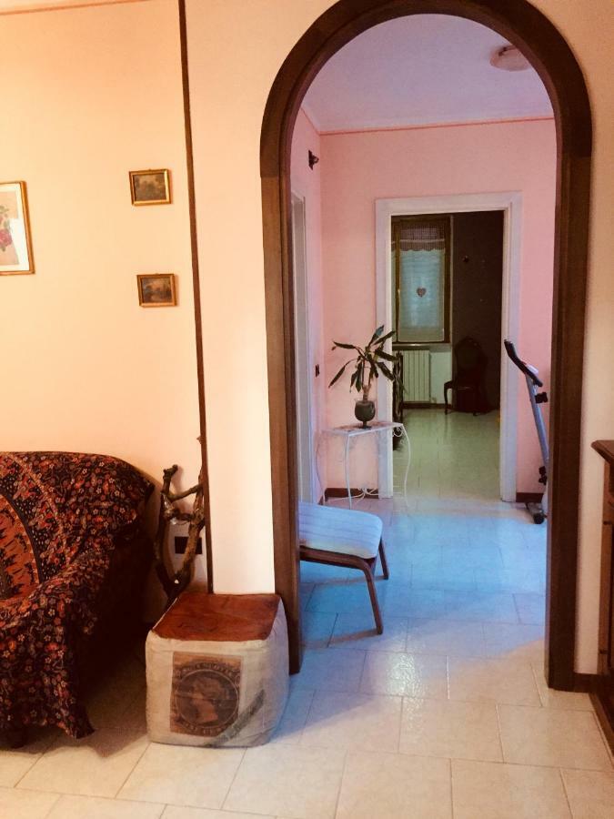 Ferienwohnung Il Girasole Castel Ritaldi Exterior foto
