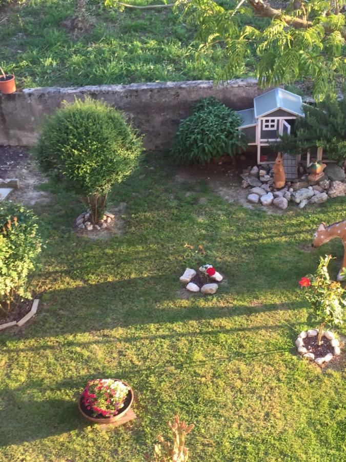 Ferienwohnung Il Girasole Castel Ritaldi Exterior foto